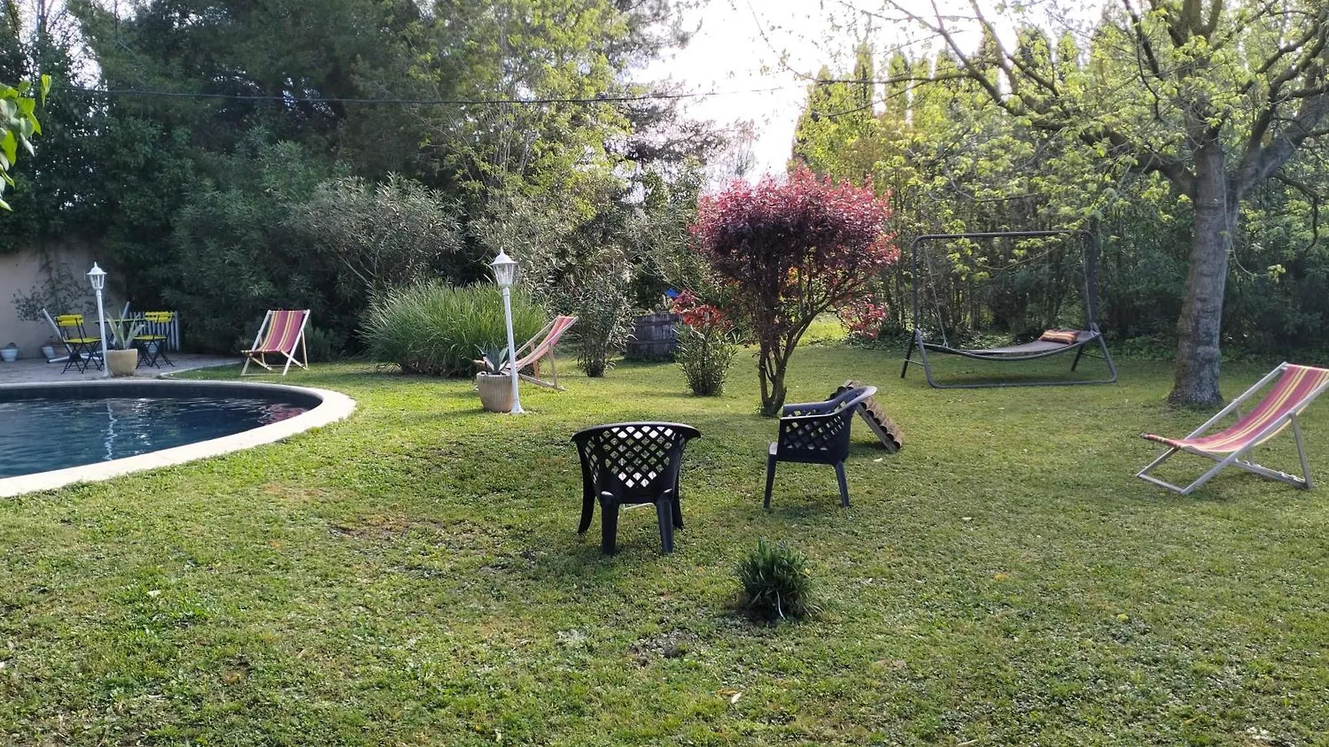 Petit Mazet Fruits Rouges Villa Eyragues 0*,  France