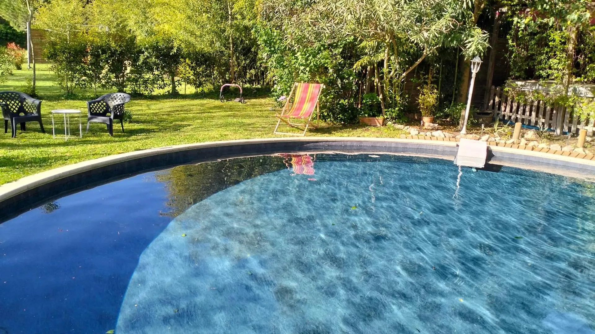 Petit Mazet Fruits Rouges Villa Eyragues Holiday home